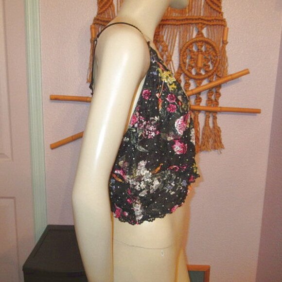 Torrid Curve Mesh Lace Bralette Size 4X No Wire Crop Top Dark Floral Whimsigoth - Picture 7 of 13
